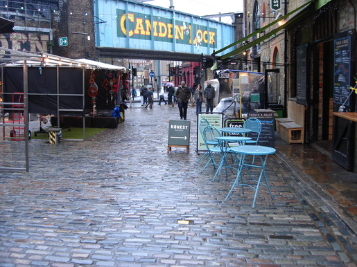 Camden Lock, Reclaimed Granite Cobbles